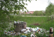 На пересечении улицы Волынская и переулка Запрудного На пересечении улицы Волынская и переулка Запрудного