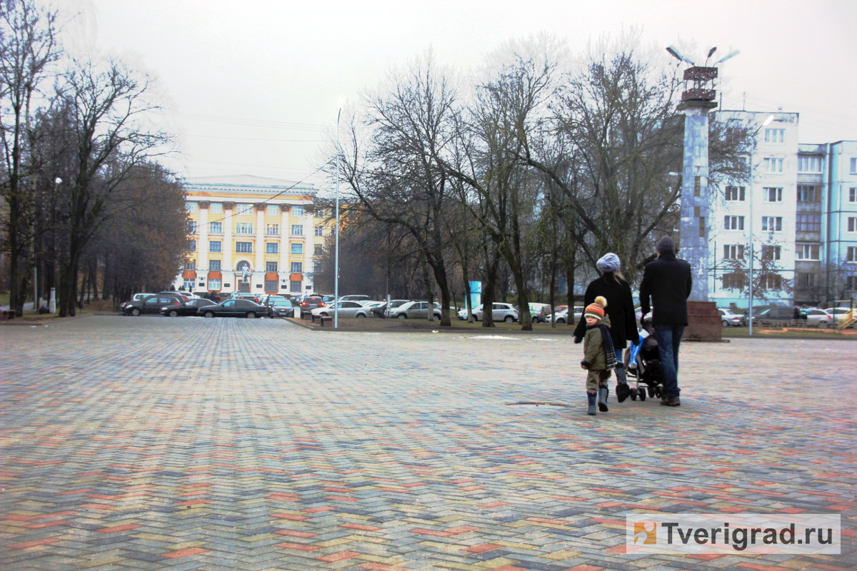 Площадь Славы в Твери защитят от террористов за 679 тысяч рублей