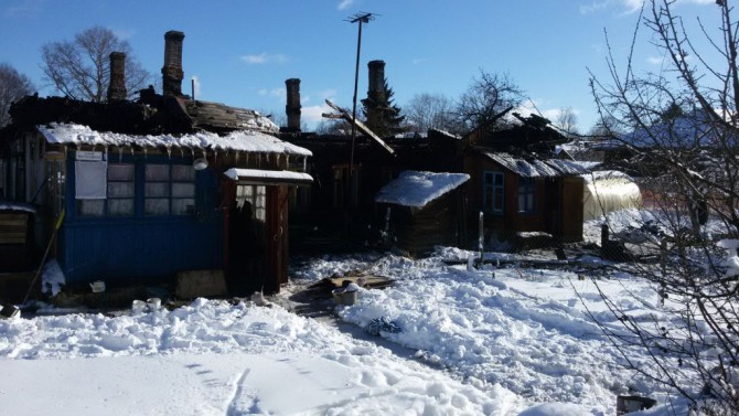 В Ржеве из-за пожара четыре семьи остались без крыши над головой