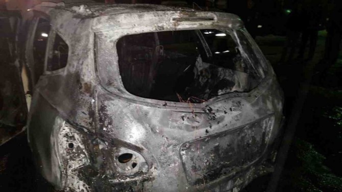 В Твери сожгли Nissan Qashqai