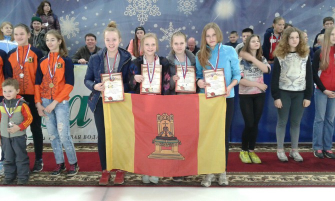 Тверские девушки - победительницы первенства России по шорт-треку