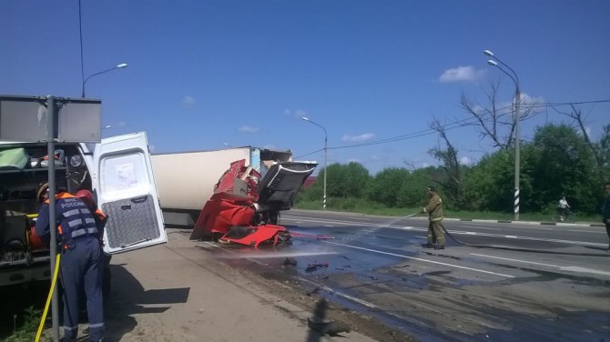 ДТП на М-10 в Калининском районе