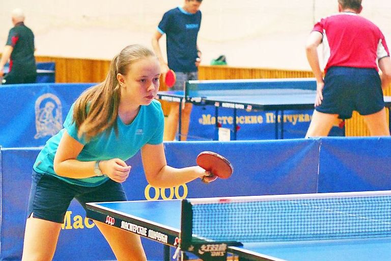 16-летняя Юлия Останина - вице-чемпионка области по настольному теннису