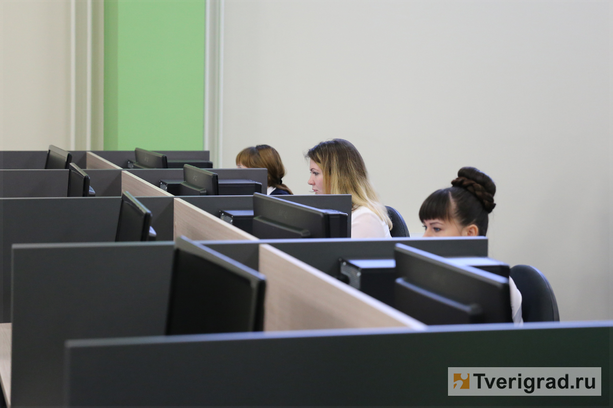 На жителях Тверской области не будут испытывать четырехдневную рабочую неделю