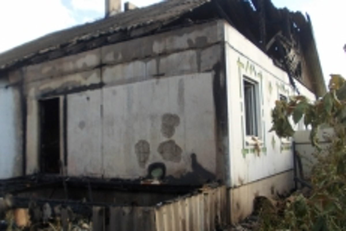 В Тверской области мужчина получил 40% ожогов тела на пожаре в своем доме