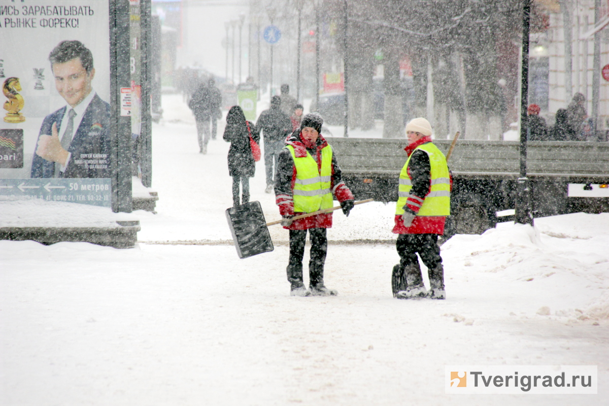 Новая неделя в Тверской области начнется со снегопада и гололедицы