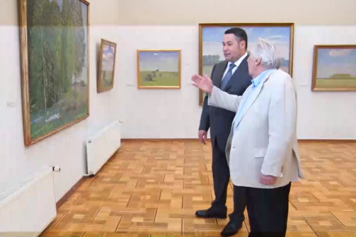 Выставка работ художника-юбиляра из Тверской области открылась в Москве 