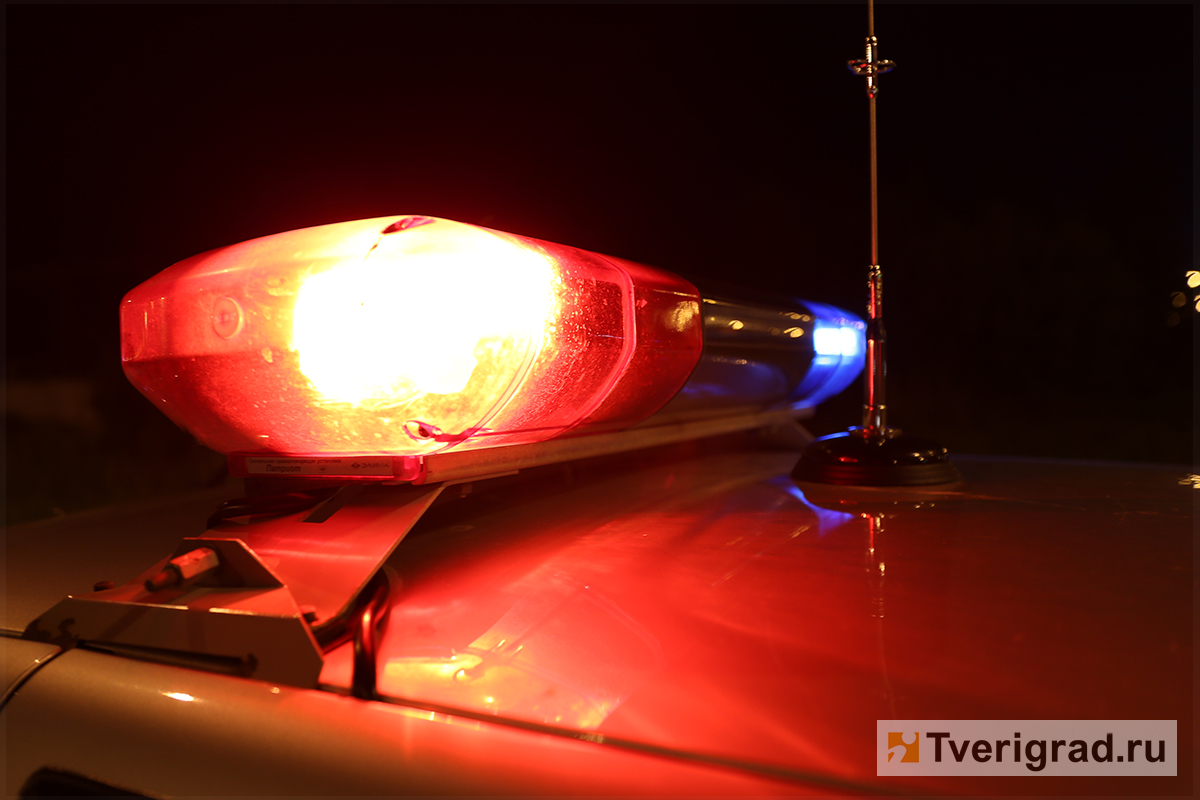В Торопце пьяный водитель протаранил автомобиль: пострадала женщина
