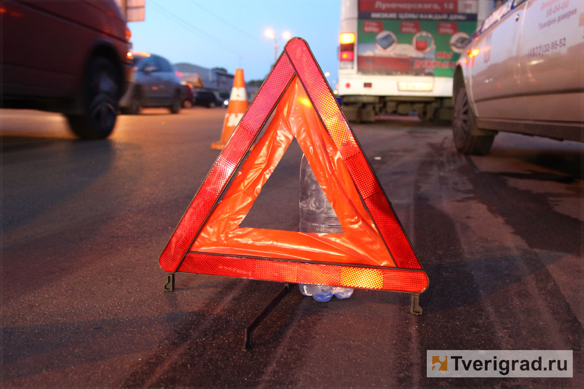 В ДТП в Твери пострадал водитель, который ехал по правилам