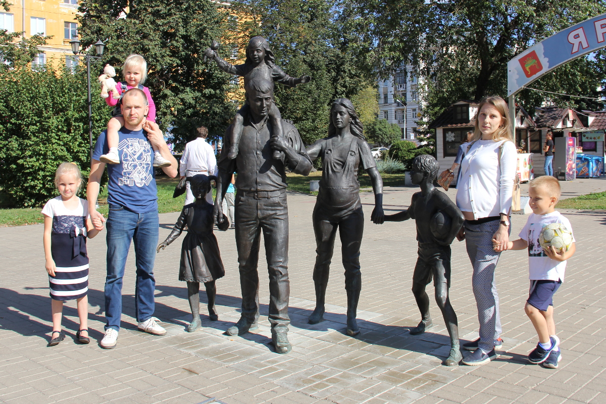 Молодые семьи из Тверской области могут принять участие в фестивале «Мама, папа, я!»