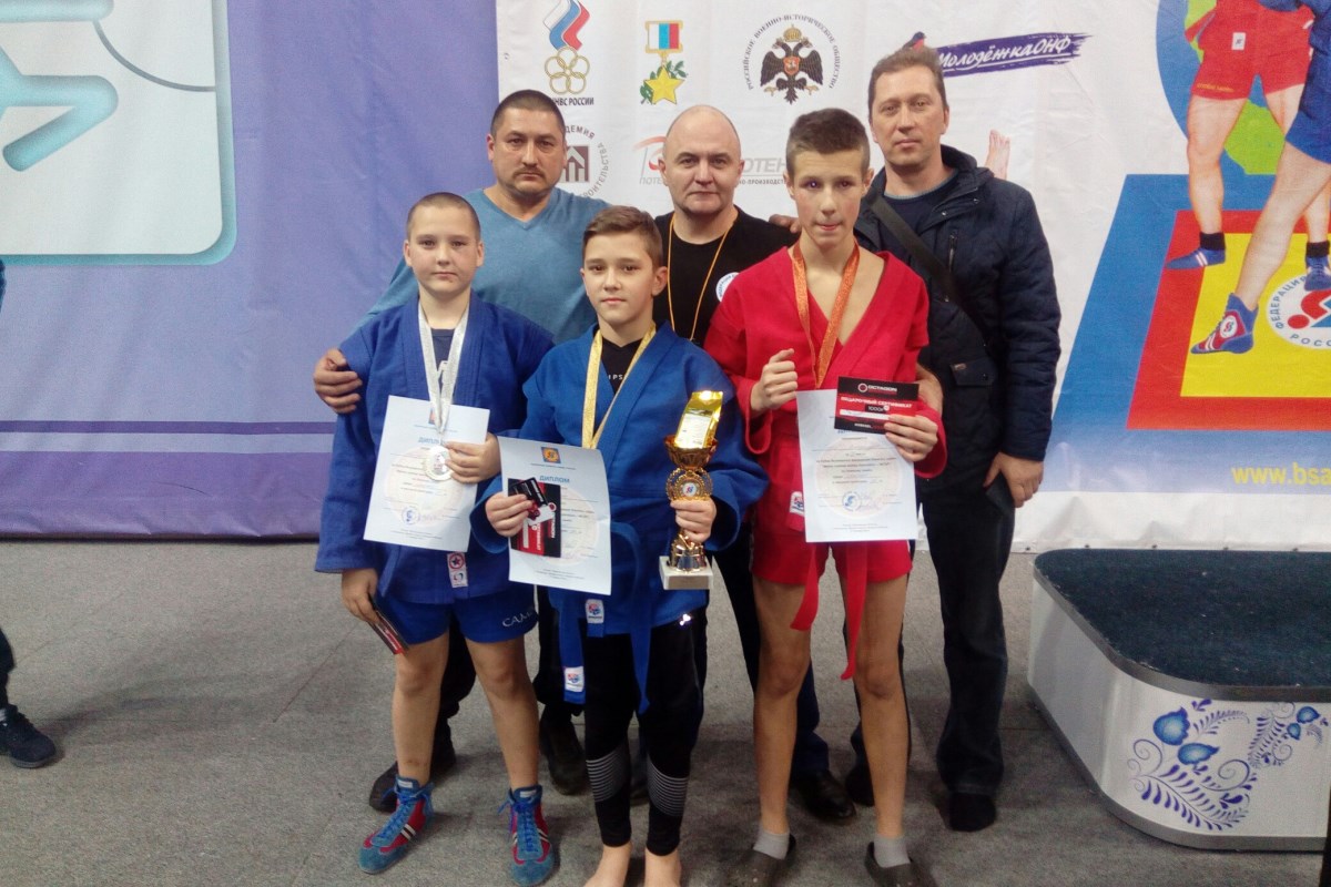 Тверские борцы собрали полный комплект медалей Кубка Всемирной федерации самбо