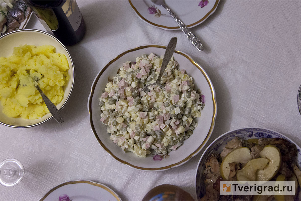 Салат оливье для жителей Тверской области подорожал на 150 рублей