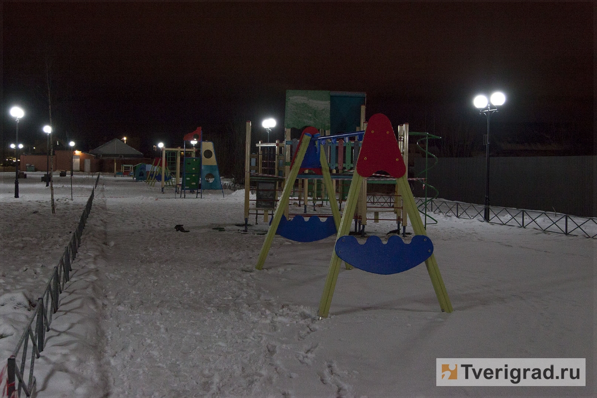 В Тверской области две трети дворов многоквартирных домов оборудованы детскими площадками