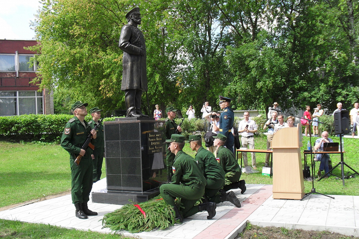 В Тверской области открыли памятник основателю российской военной контрразведки