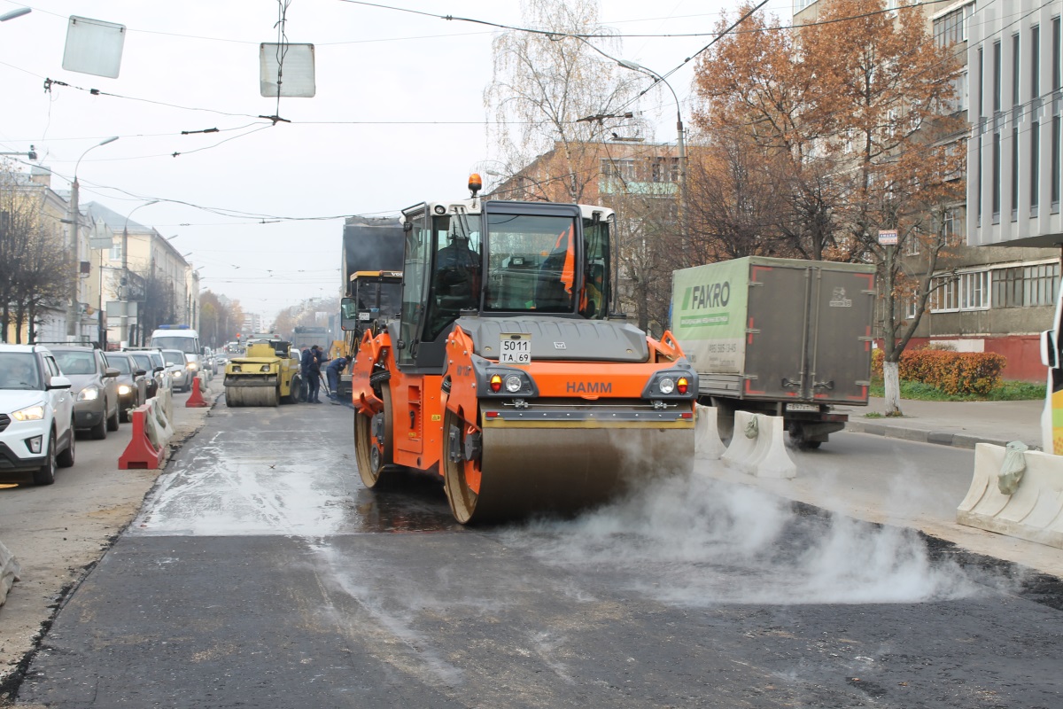 В Твери подрядчиков оштрафуют за срыв сроков ремонта дорог