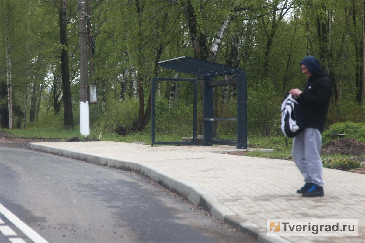 В Твери на Московском шоссе обустроят 32 современных автобусных остановки