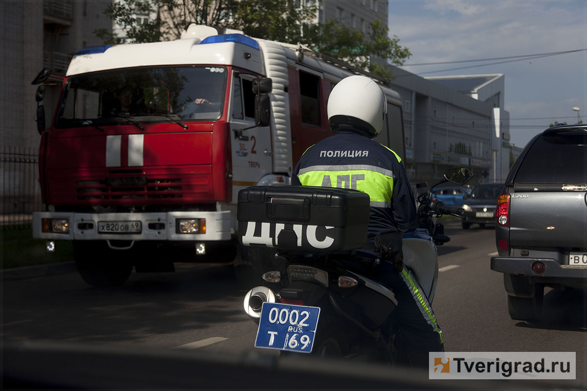 В Тверской области водитель скутера пострадал по вине автомобилиста без прав