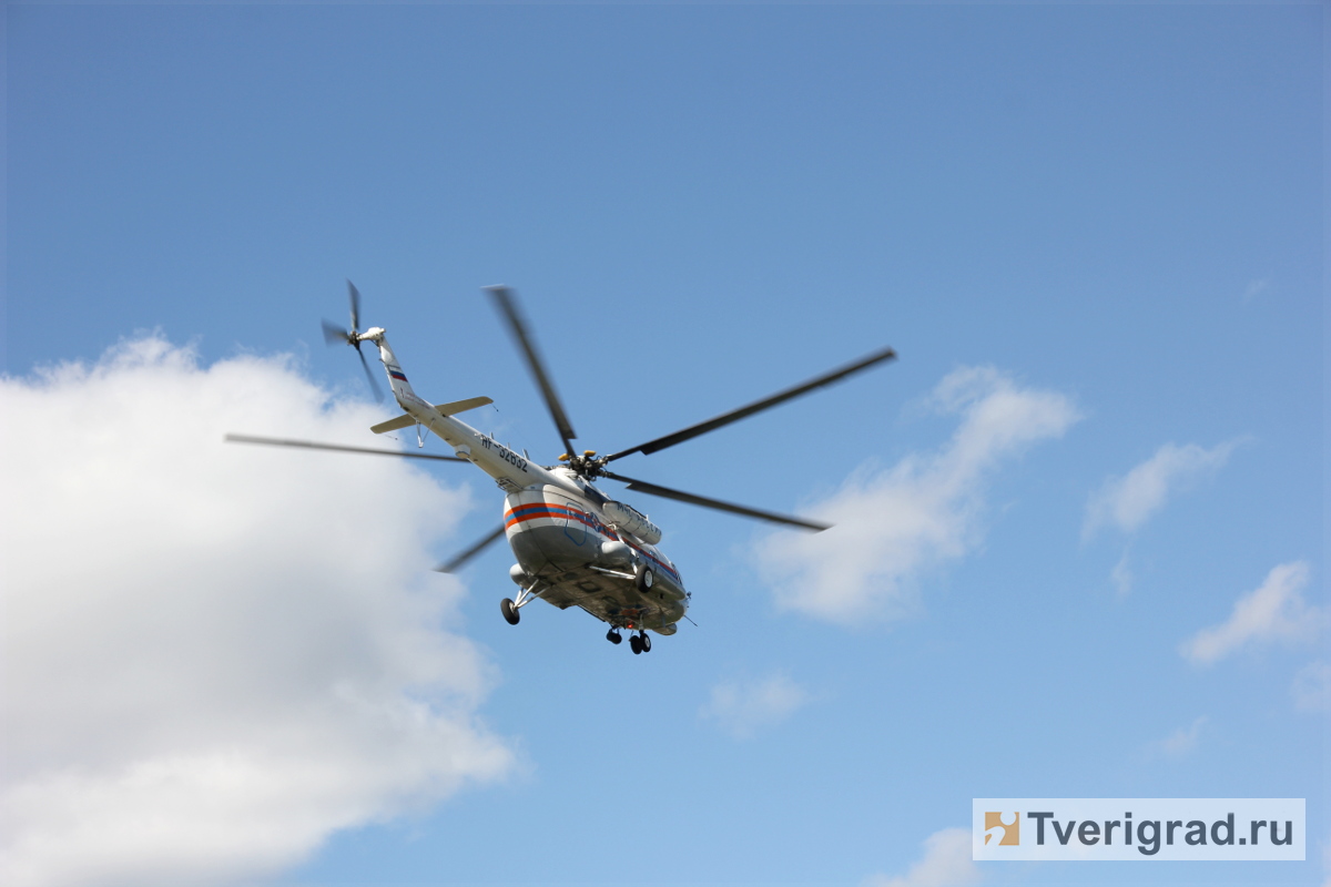 В Тверь из Селижарово вертолетом экстренно доставили тяжелобольного пациента