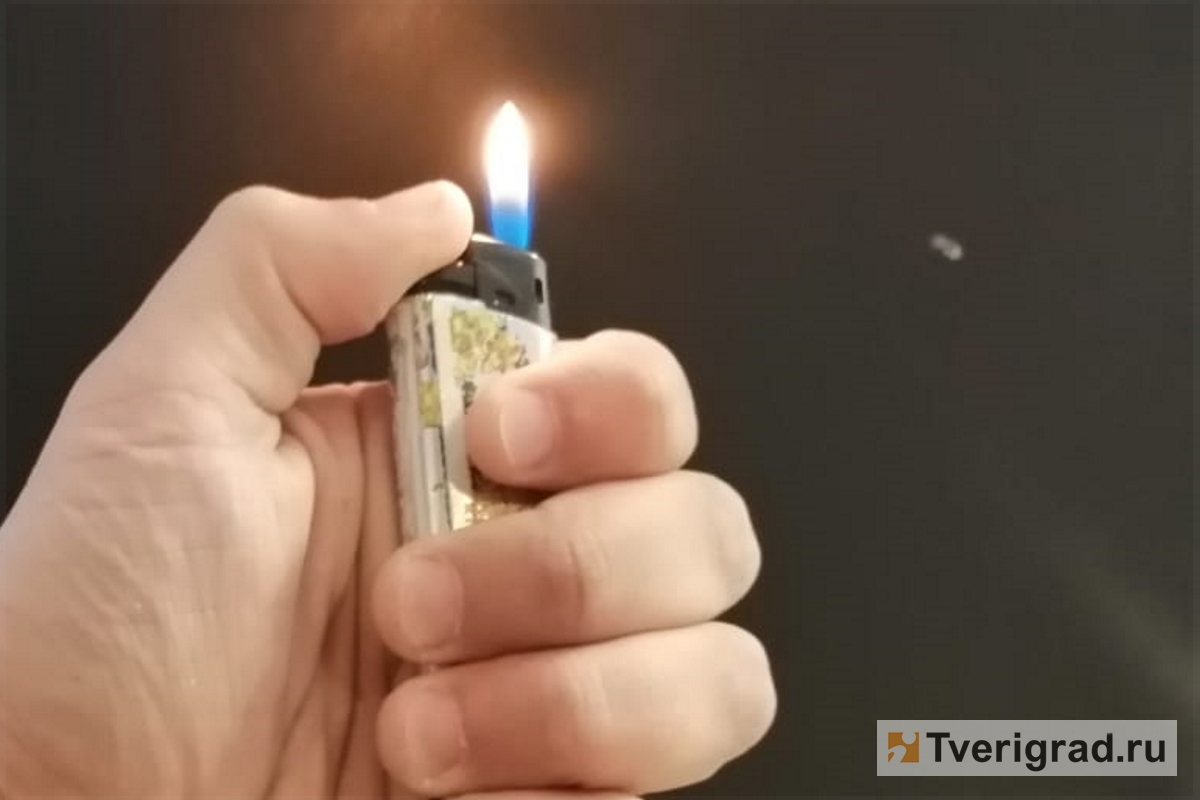 В Тверской области мужчина с зажигалкой чуть не сжег АЗС