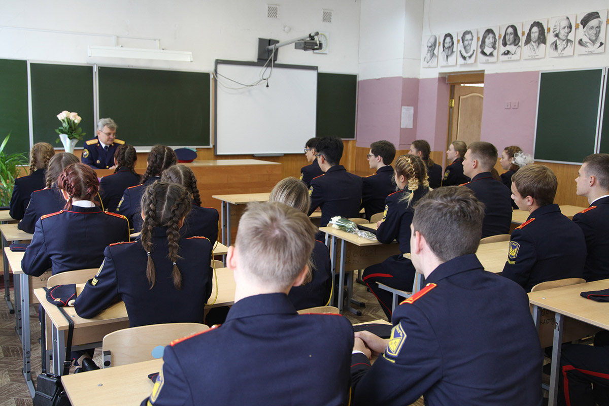 В Твери кадеты-следователи начали новый учебный год