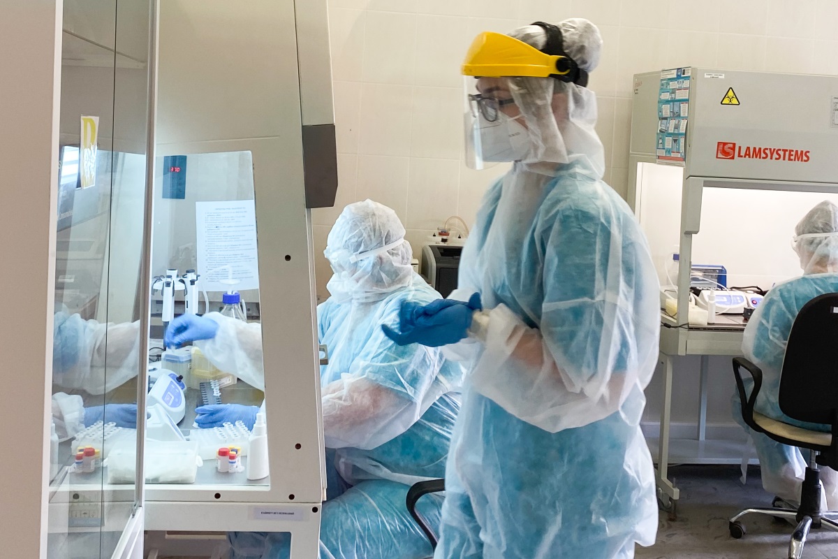 Новая лаборатория в Твери начала принимать анализы пациентов больниц на коронавирус