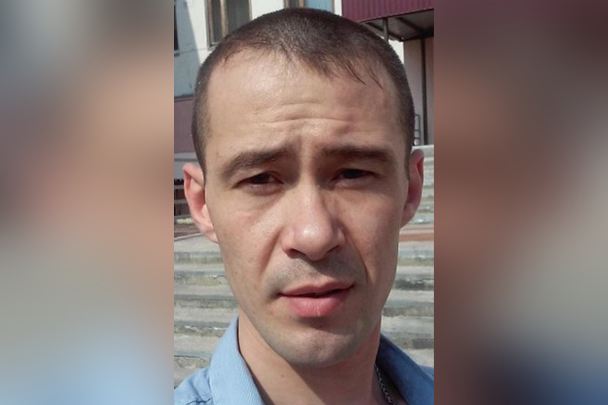В Твери месяц не могут найти пропавшего Дениса Басмурзина