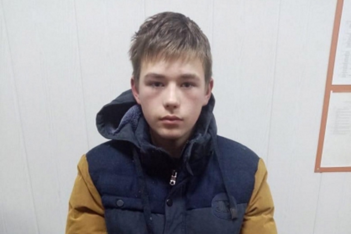 15-летнего подростка, не вернувшегося из школы, разыскивают в Бежецке