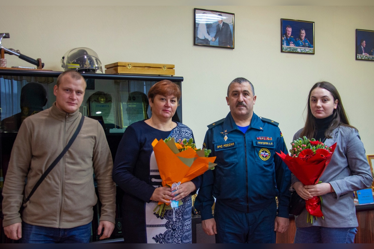 Начальник МЧС по Тверской области встретился с семьями погибших пожарных