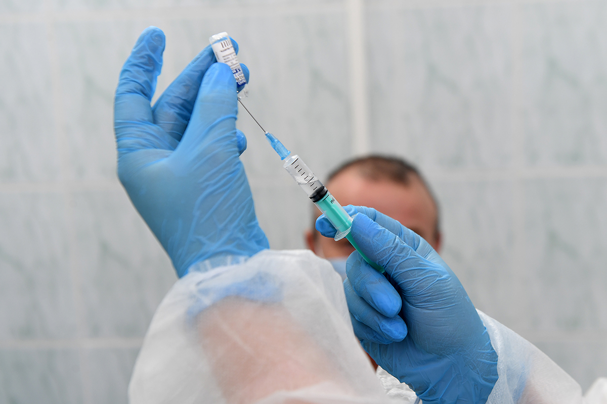 Тверская область получит более 11 тысяч доз вакцины от коронавируса
