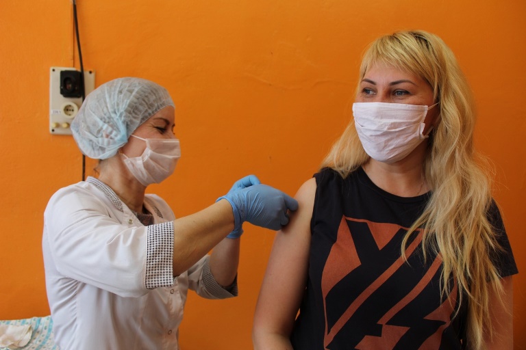 В Тверской области вакцинировались более 200 тысяч человек