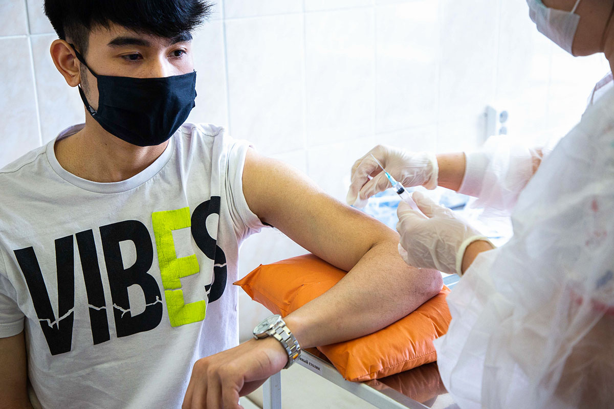 Иностранные студенты сделали прививки от COVID-19 в Твери