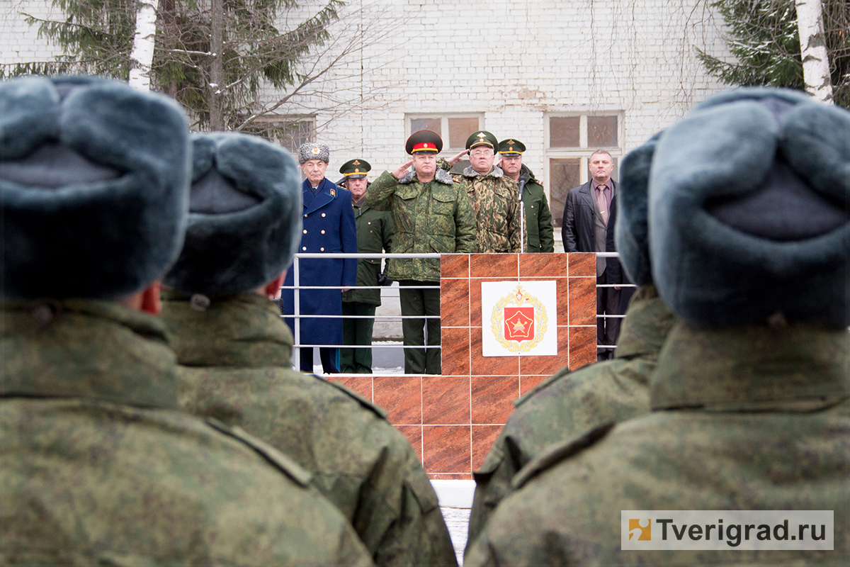 Губернатор Игорь Руденя поздравил военнослужащих и ветеранов Верхневолжья с Днём Сухопутных войск России