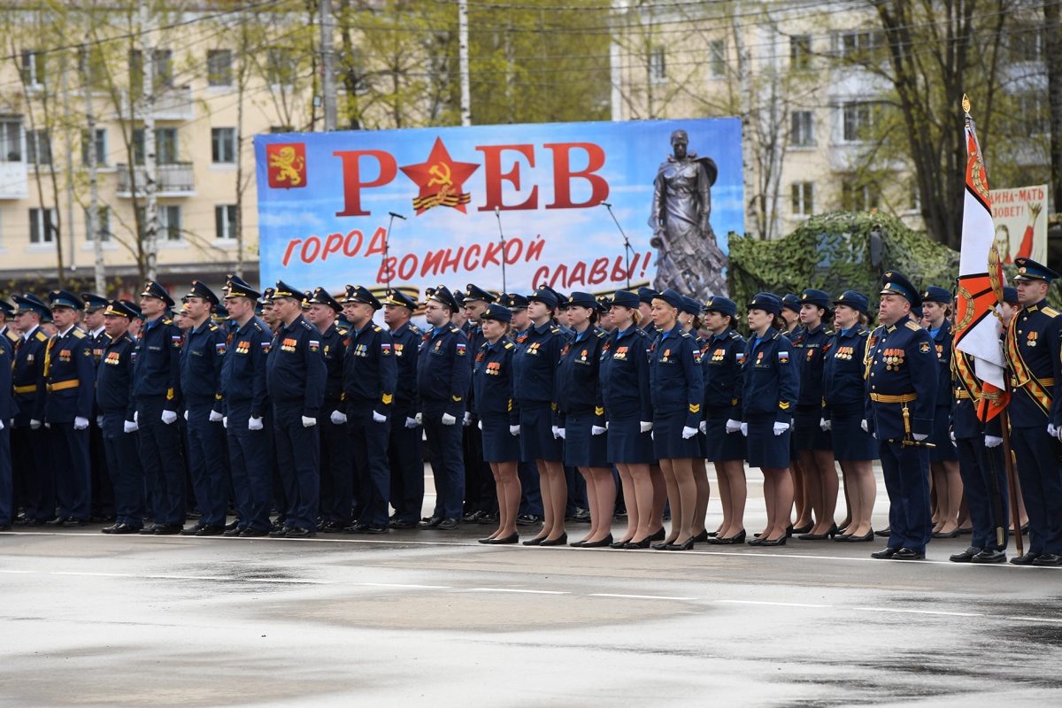 В Ржеве состоялся военный парад