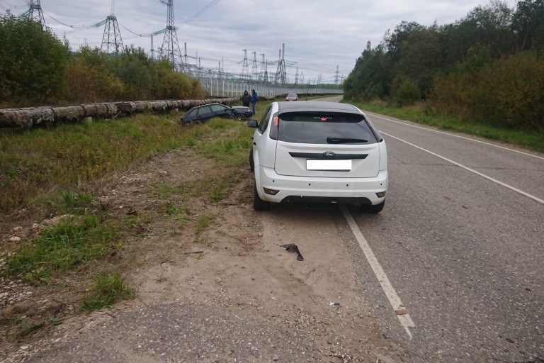 Виновник ДТП пострадал в столкновении двух автомобилей в Тверской области