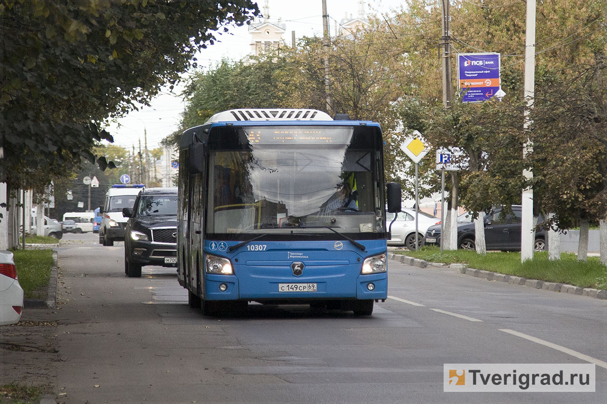 Автобус будет бесплатно довозить дачников в СНТ под Тверью