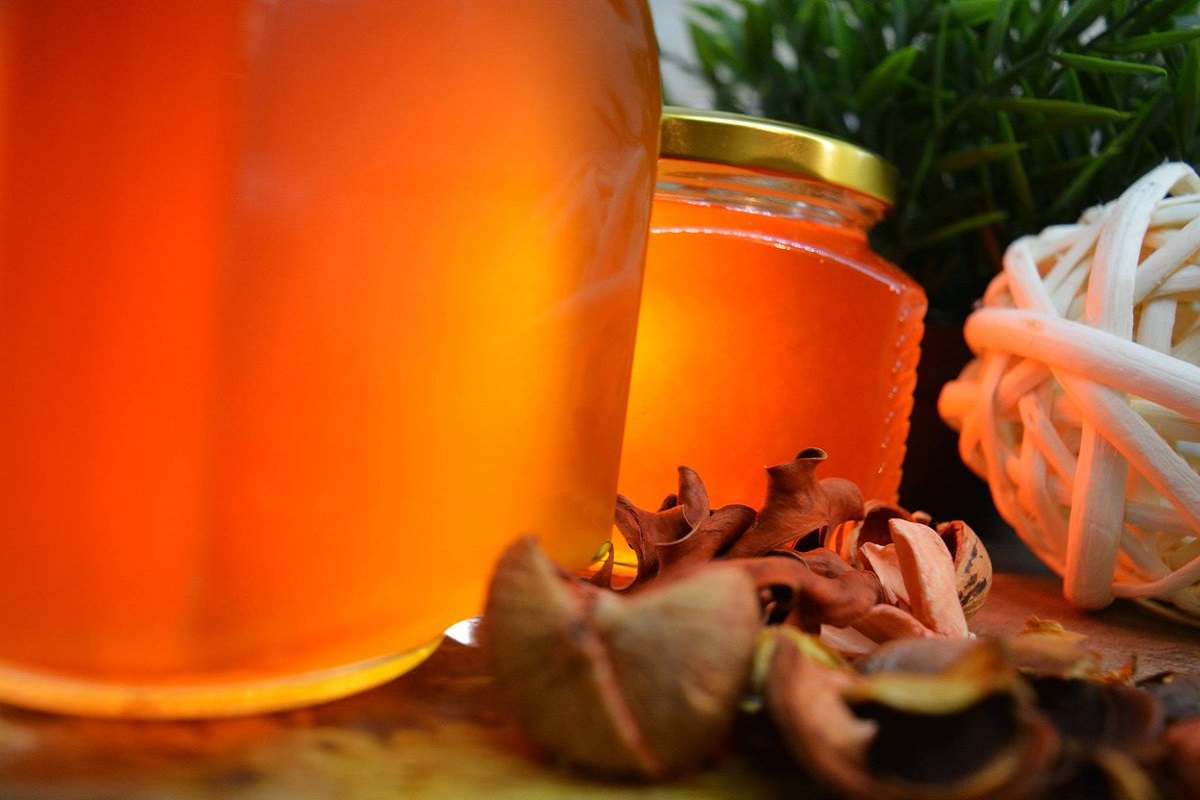Мёд, экологически чистая консервация, масло: в Твери открылась ярмарка даров Тамбовского края