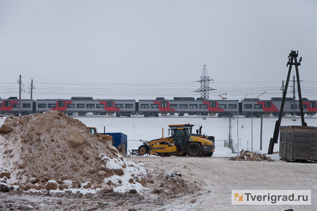 На месте строительства Западного моста в Твери начались подготовительные работы