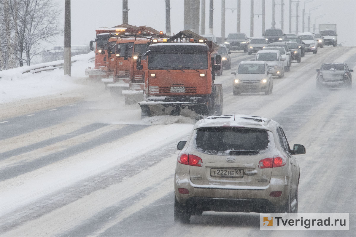 Региональные автодороги Тверской области переведены на зимнее содержание
