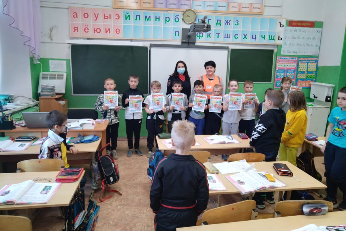 В Тверской области детям рассказали об опасности «зацепинга»