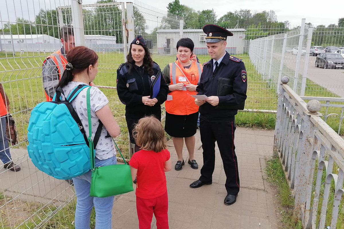 В Тверской области провели профилактическую акцию «Вместе против кибермошенников»
