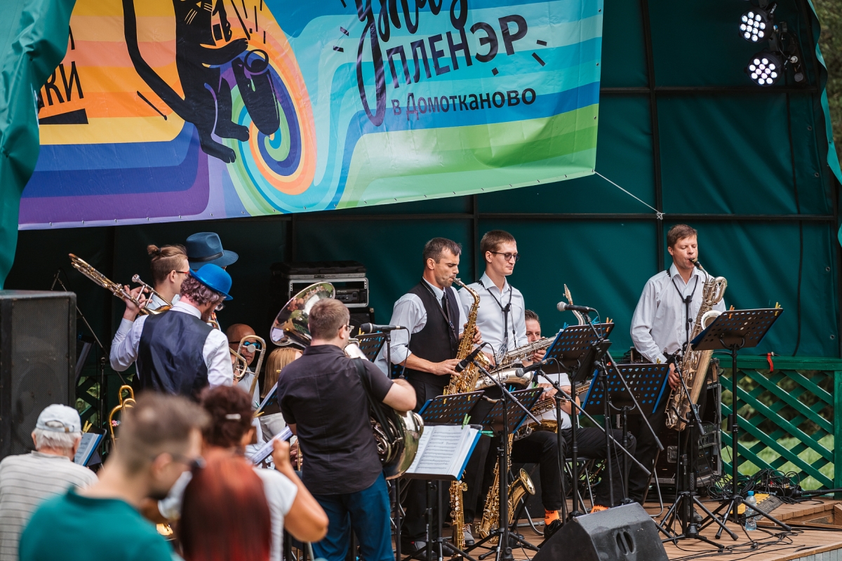В деревне Тверской области отметили 100-летие российского джаза