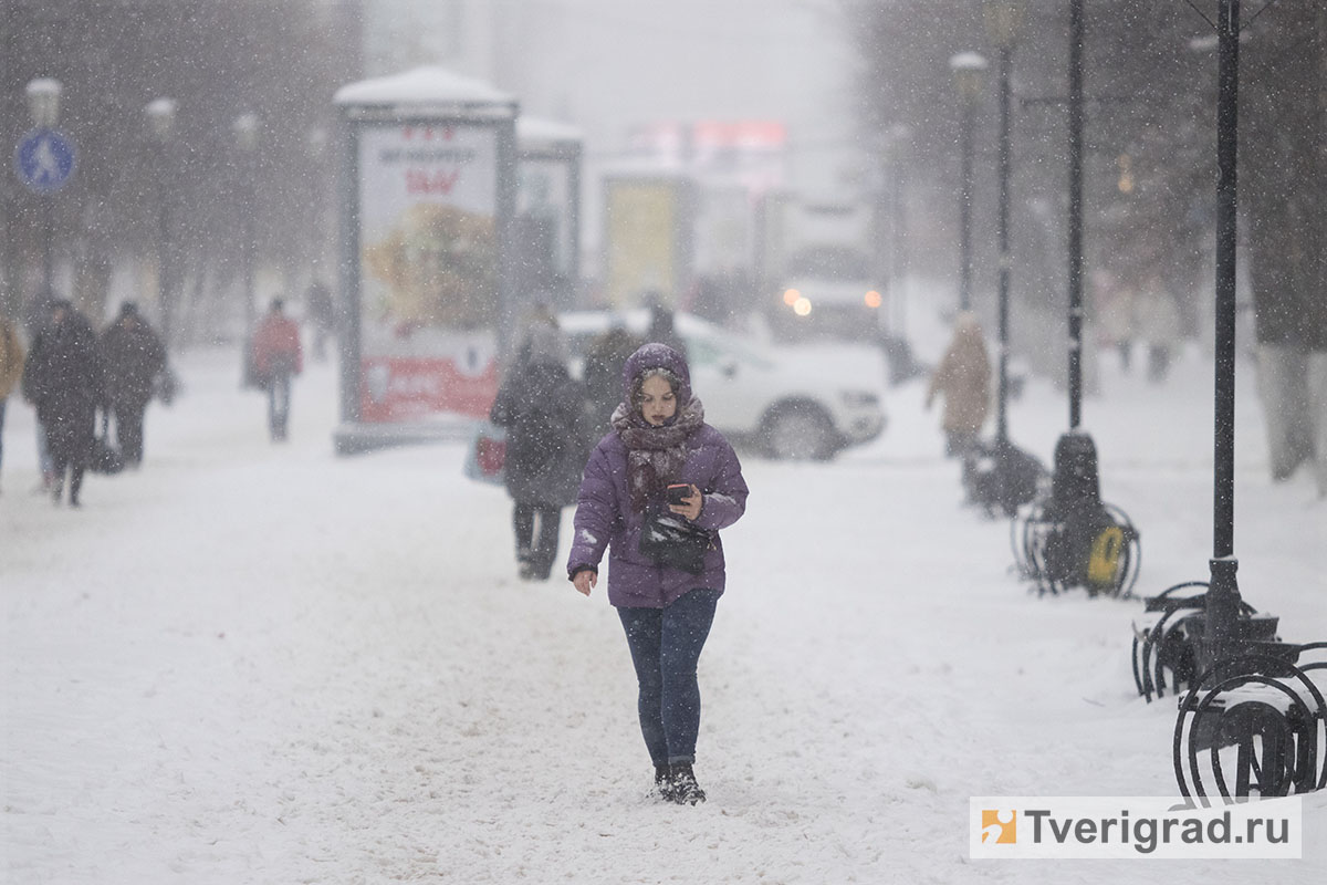 Синоптики посчитали, сколько снега выпало за сутки в Твери