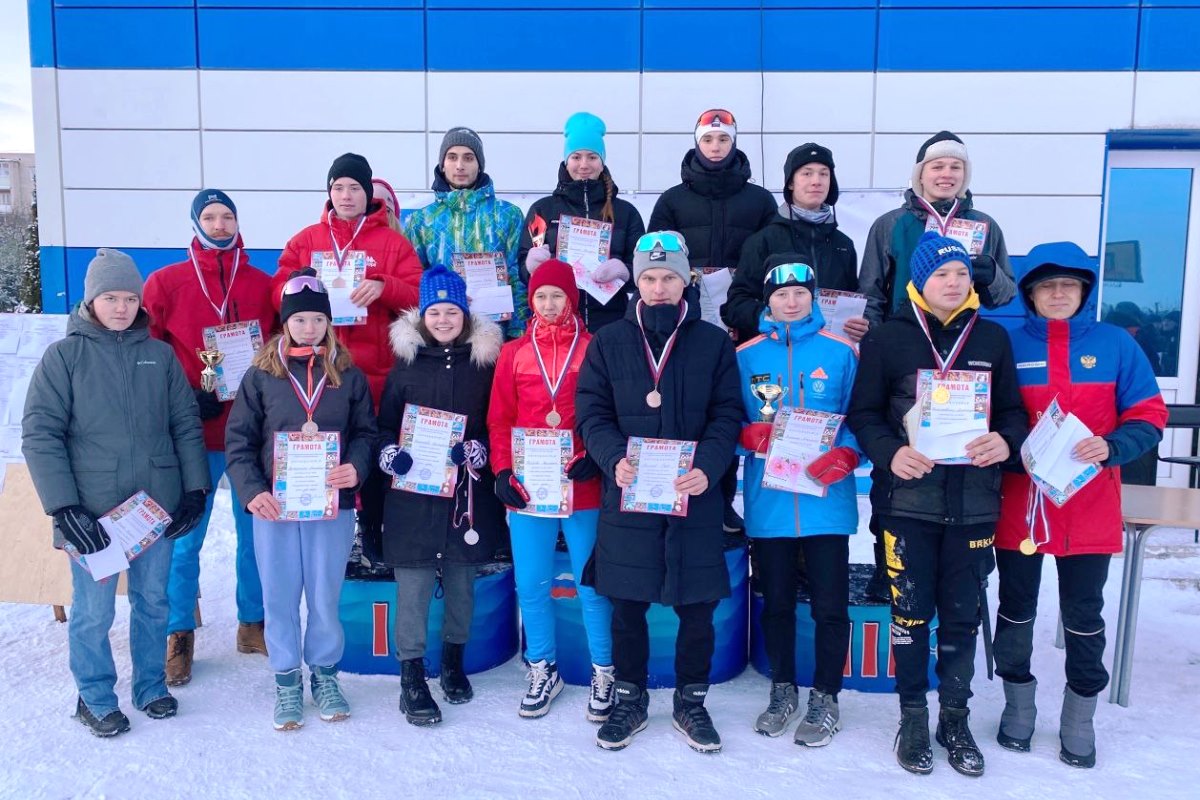 В Тверской области лыжники сразились за награды «Рождественского спринта»