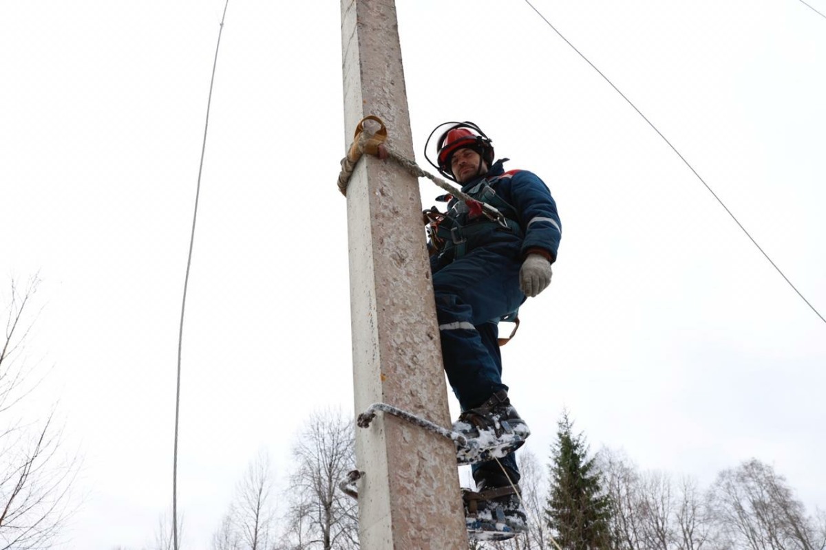 В Тверской области восстановлено электроснабжение около 35 % пострадавших из-за непогоды потребителей