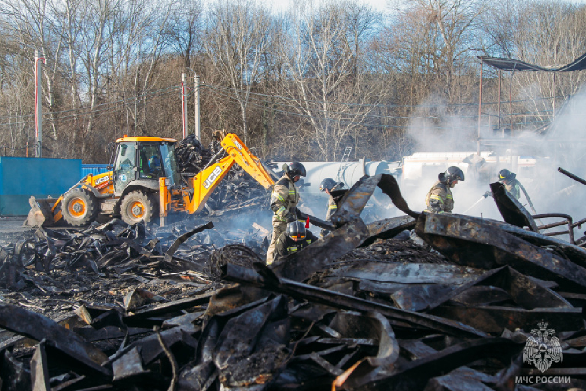 В страшном пожаре под Севастополем сгорели рабочие из Тверской области