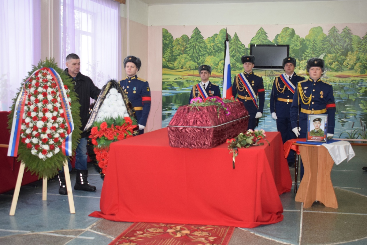 В Тверской области простились с погибшими под Артёмовском бойцами ЧВК «Вагнер»