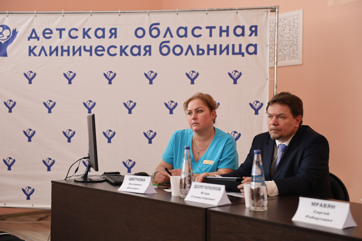 Лучшее – детям: в Тверской ДОКБ прошла конференция про связь здоровья мам и малышей