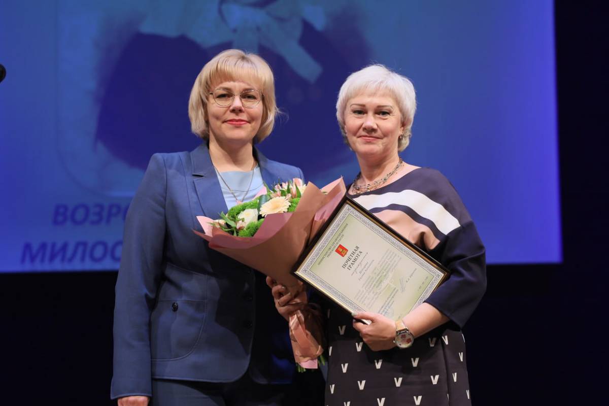 Лучшие медсестры Тверской области получили награды губернатора