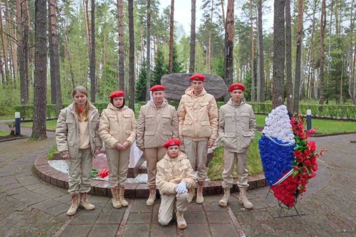 Глава МВД России наградил девочку из Тверской области за спасение бабушки из огня
