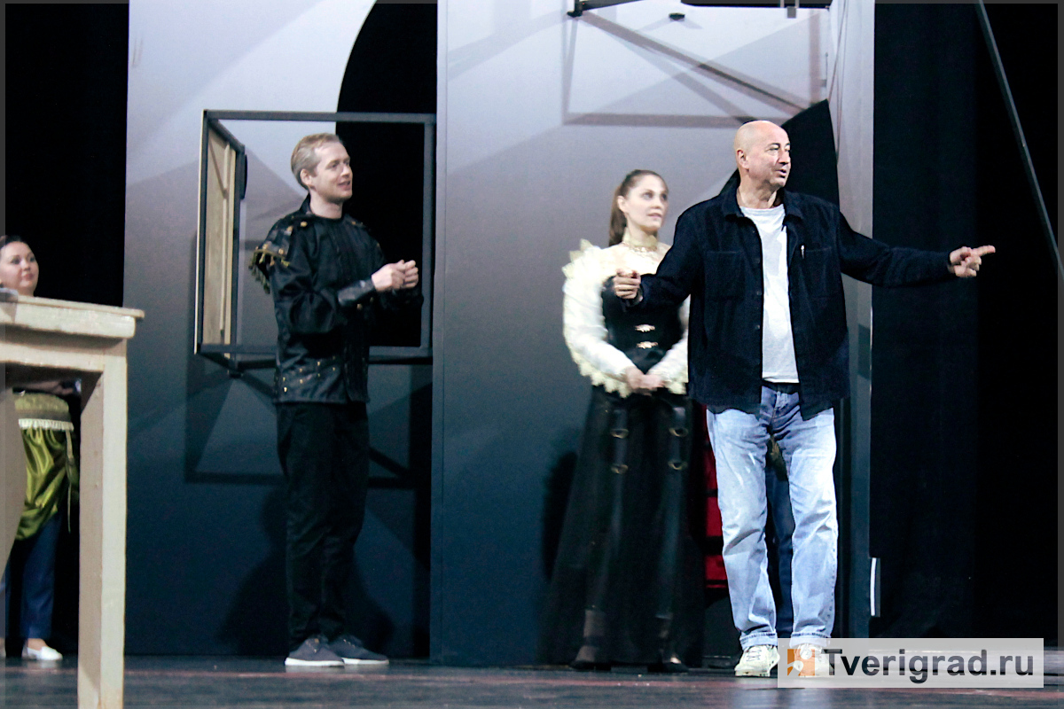 «Мир спасёт лишь любовь»: в Тверском театре драмы готовят «Дурочку»